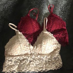 2 bralettes